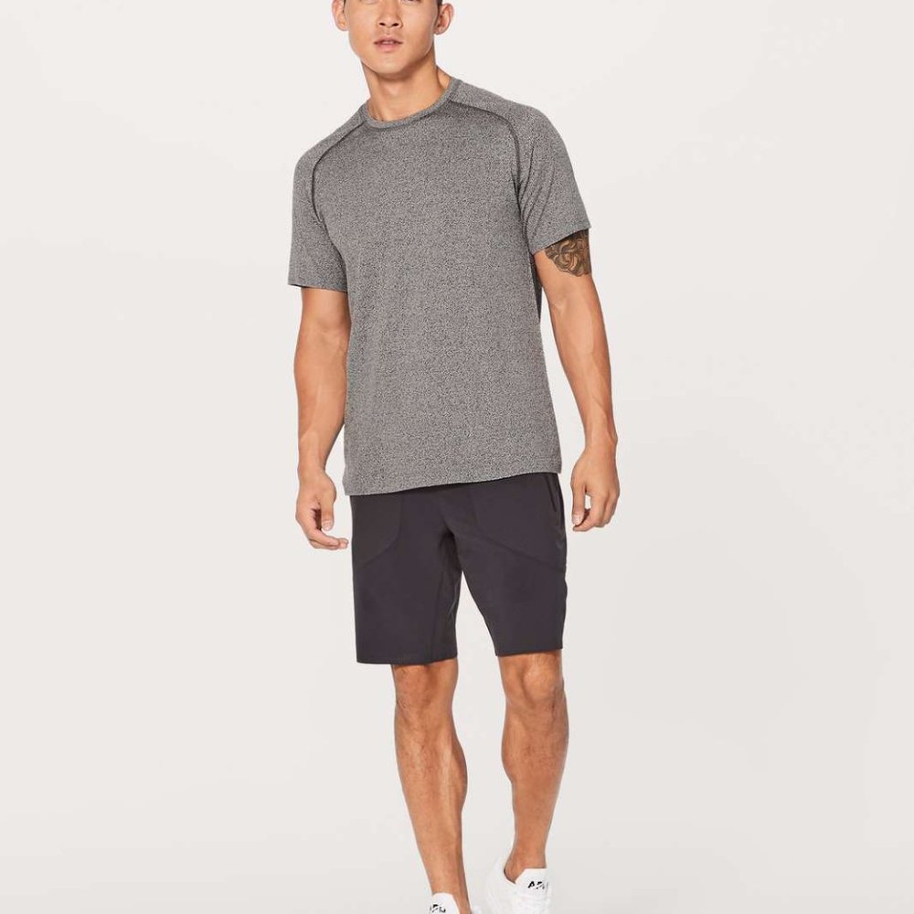NWT Lululemon Metal Vent Tech Short Sleeve Small